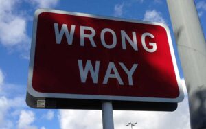 wrong way sign