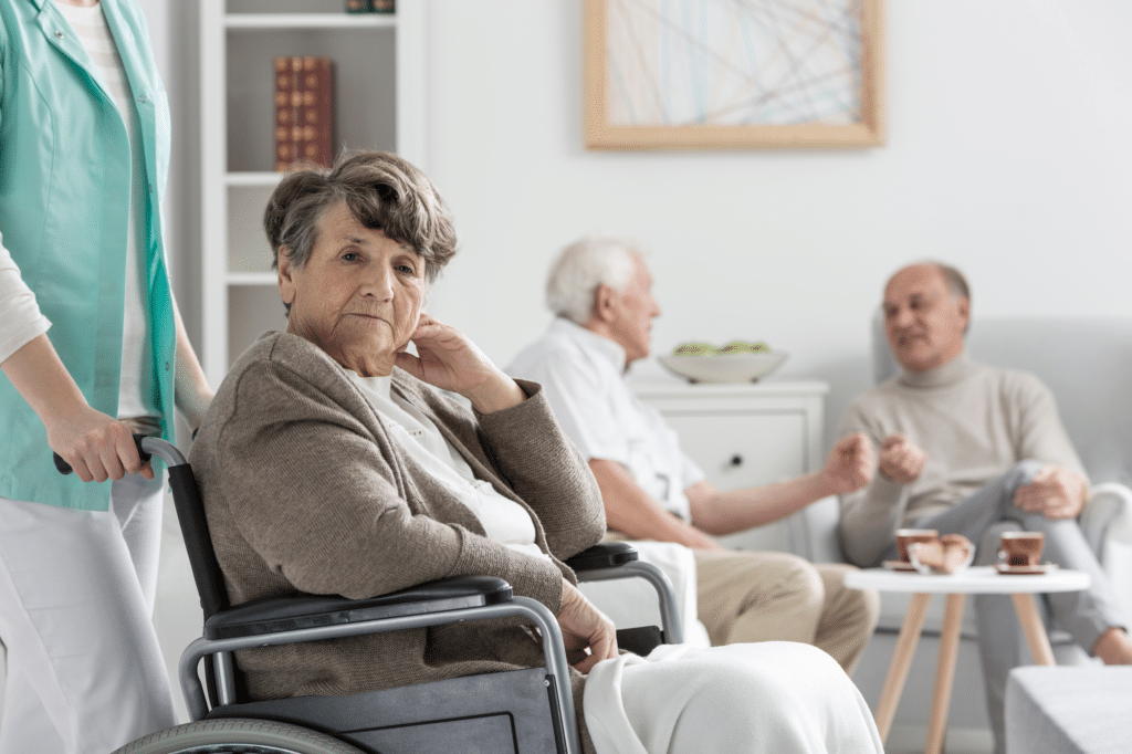 detectar el abuso en hogares de ancianos